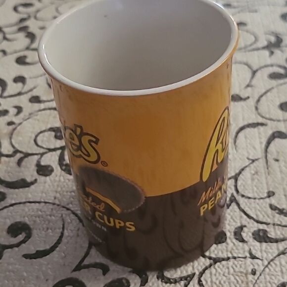 Reese's Peanut Butter Cup Mug - Picture 2 of 6